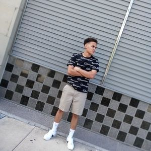 Meet your Posher, Roman